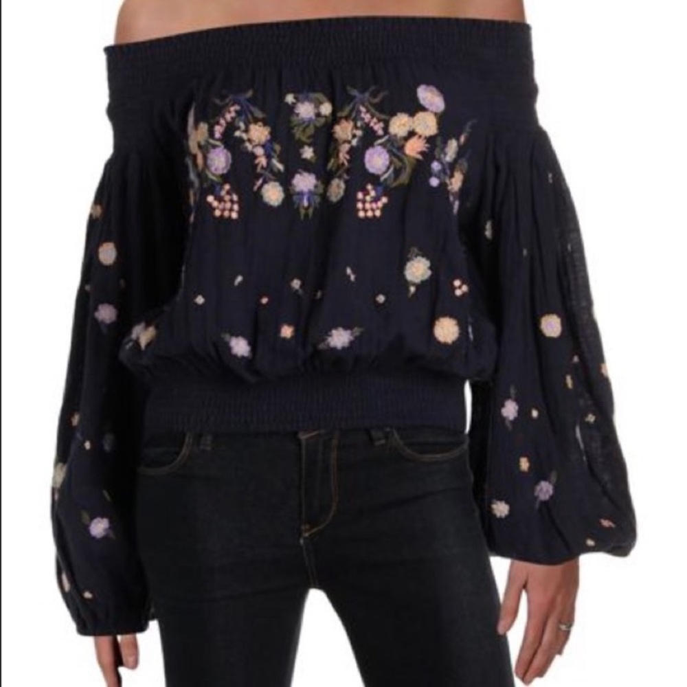 Free people off the shoulder top - Picture 2 of 5